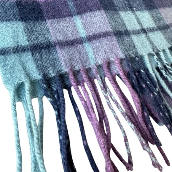 Lochmere 100% Cashmere Fringed Plaid Scarf in Purple and Blue - Picture 7 of 9